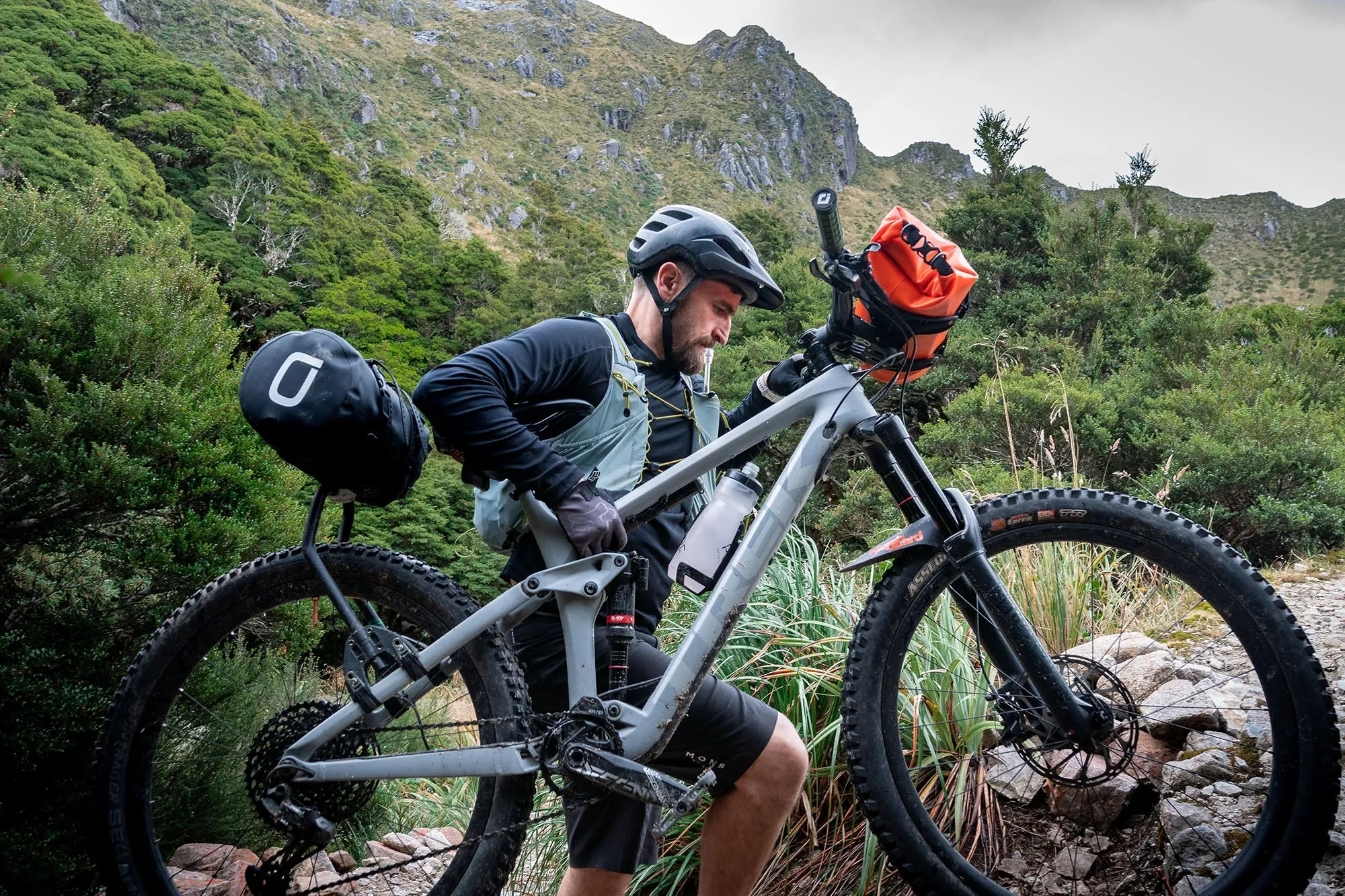 Aeroe Spider Handlebar Cradle
