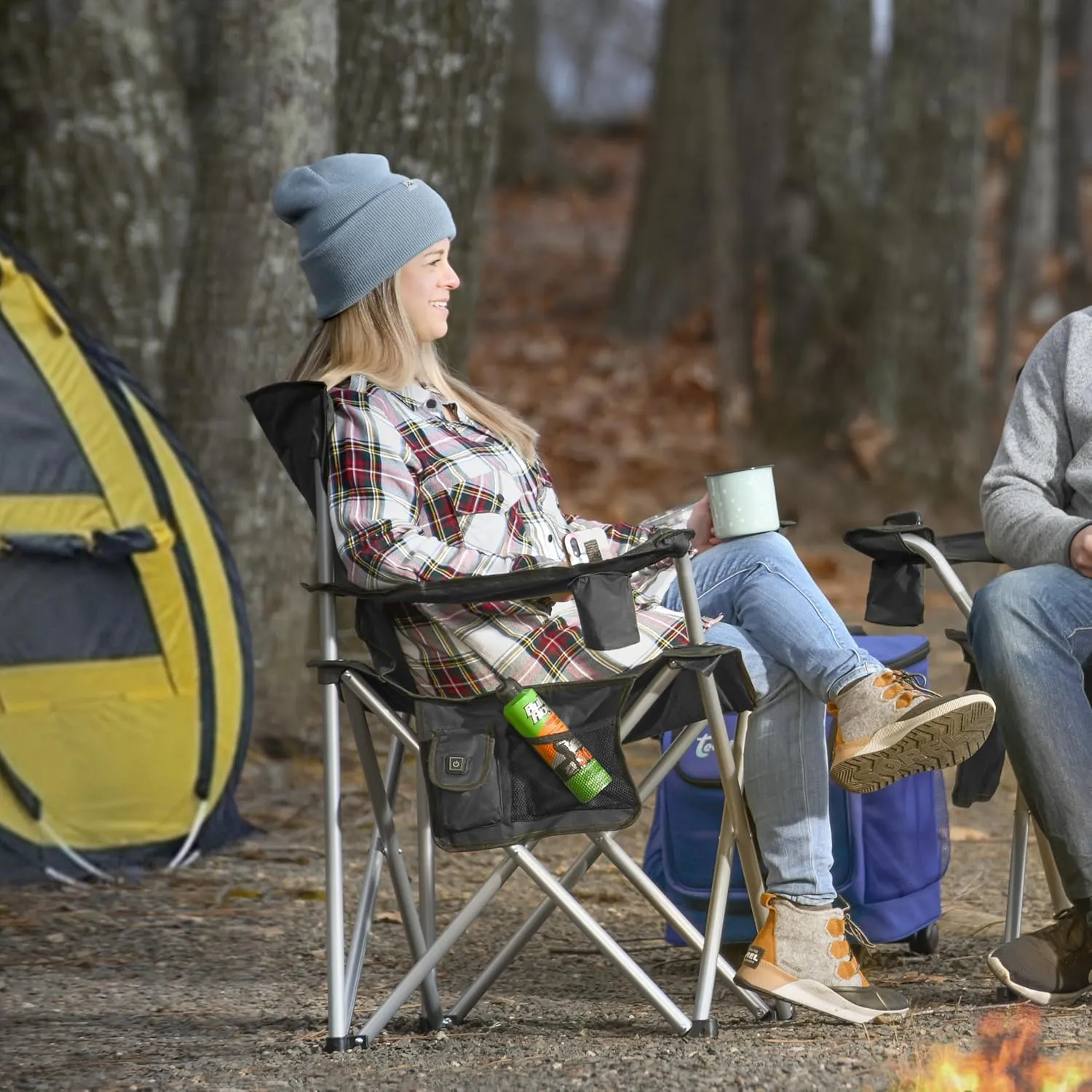 CAMP & GO Heavy-Duty Heated Wide Quad Camping Chair, Folding Heated Chair with 18-Inch USB Cable, Storage Compartment, and Cup Holders, Weight Capacity of 500 lbs., Black