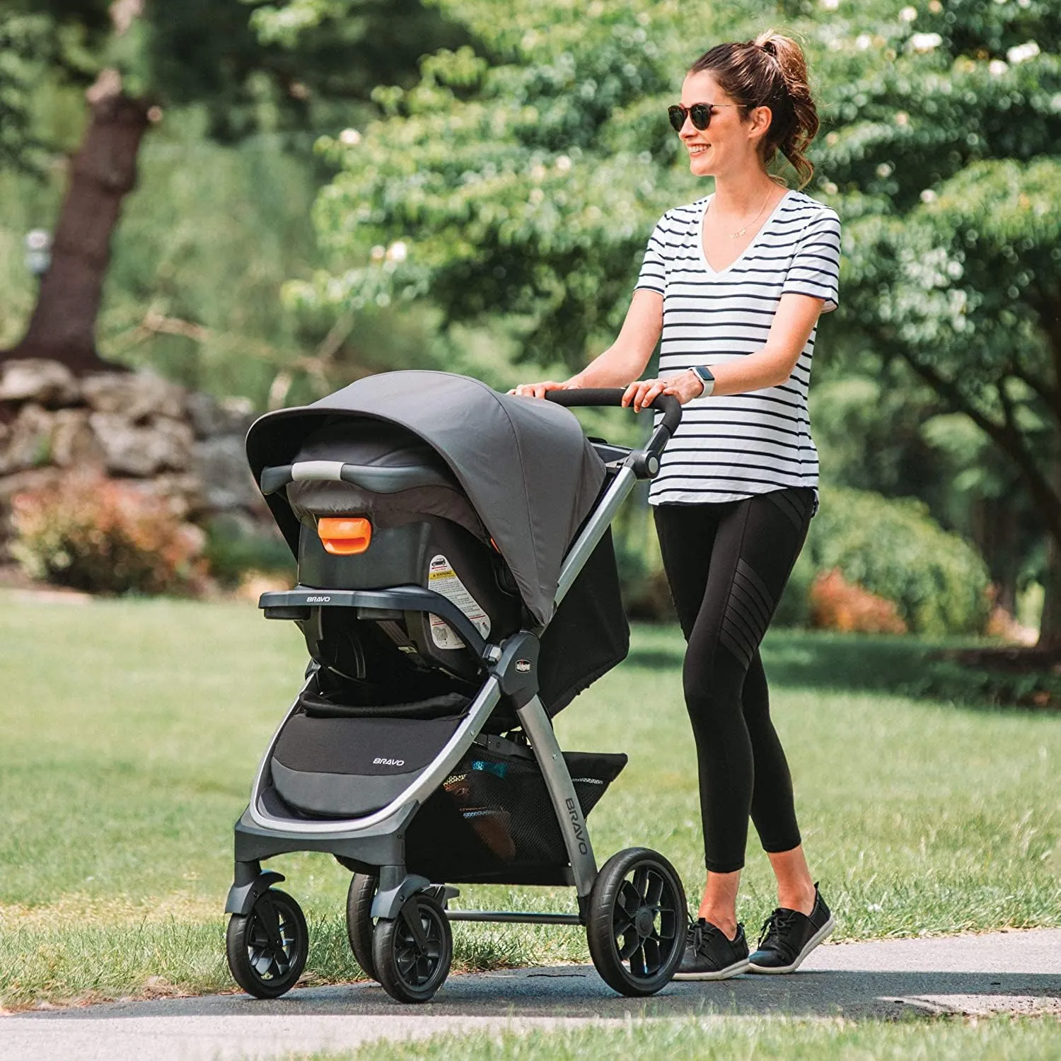 Chicco Bravo 3-in-1 Trio Travel System, Quick-Fold Stroller with KeyFit 30 Infant Car Seat and base | Camden/Black