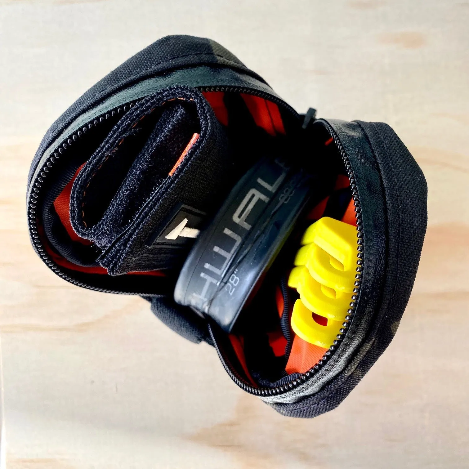 ELLUM BAG WORKS Buzztail Bike Saddle Bag - Multicam