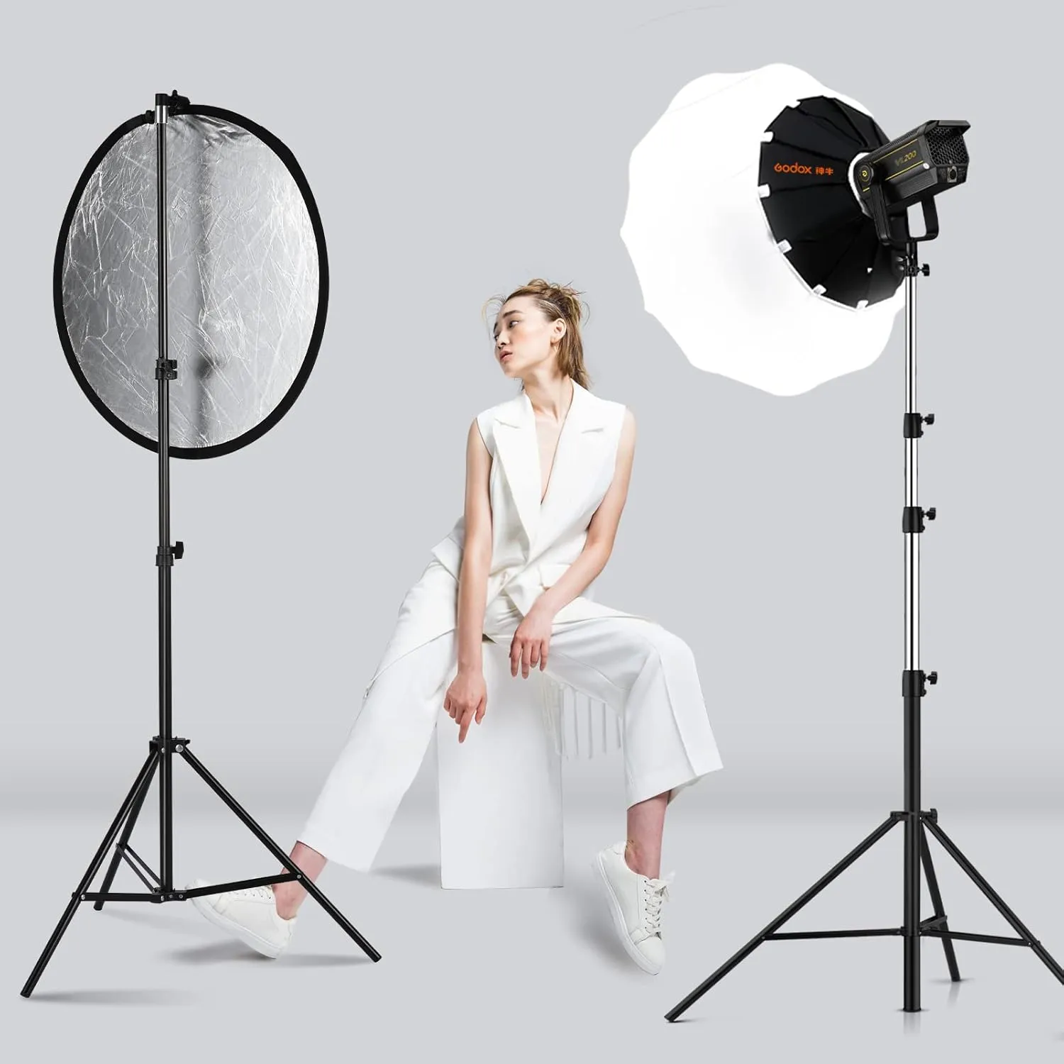 Godox 31”/80cm Light Reflector Diffuser,5-in-1 Portable Collapsible Round Multi Disc with Holder Clip & Bag for Studio Shooting,Video Location,Portrait Photography-Gold,Silver,White,Black,Translucent