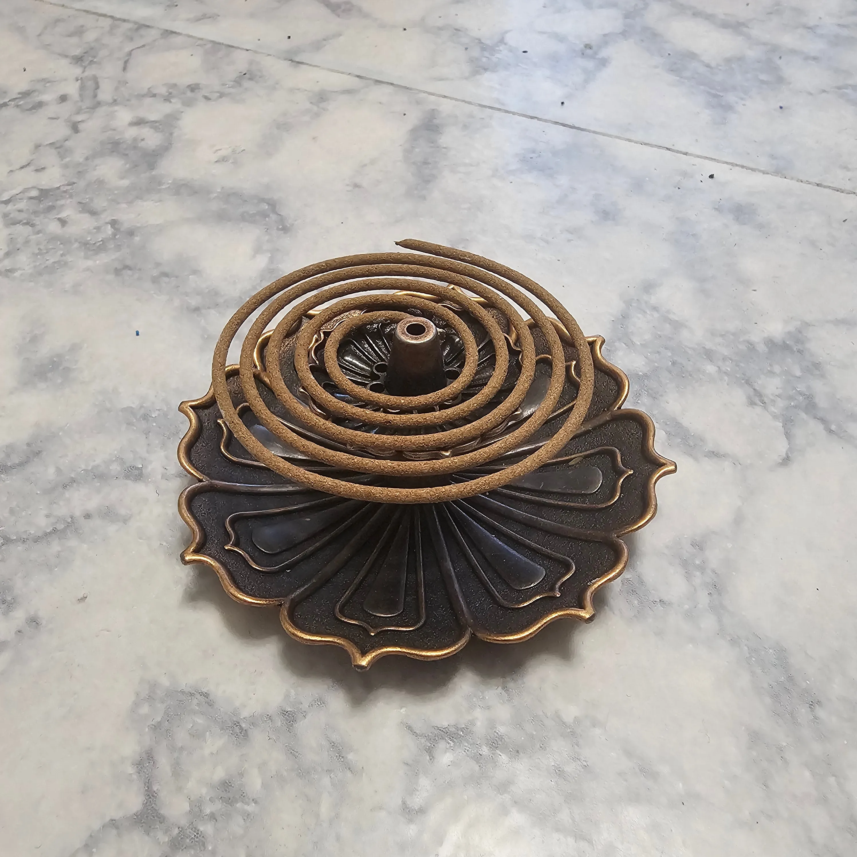 Incense holder