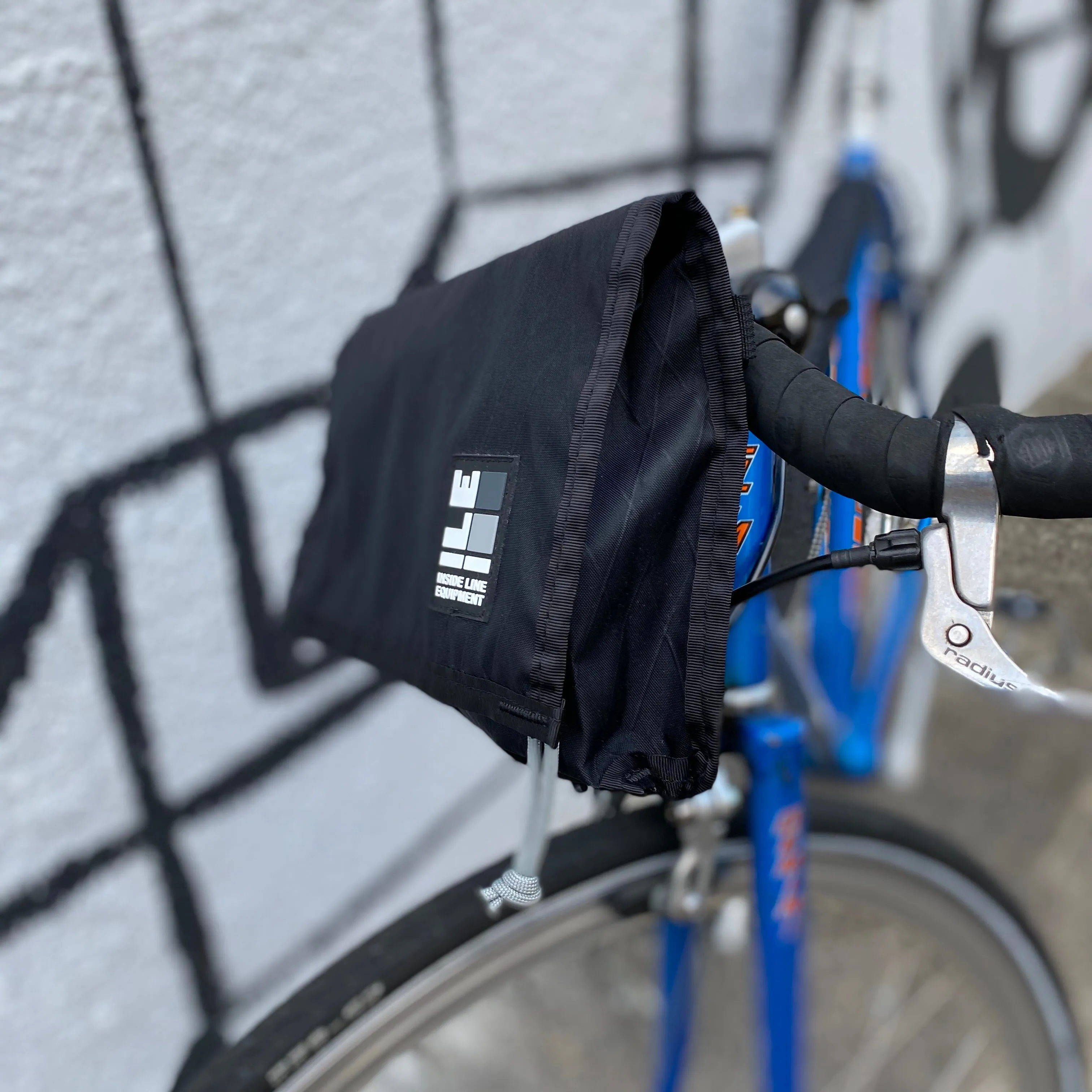 INSIDE LINE EQUIPMENT Aero Handlebar Bag - Black XPAC