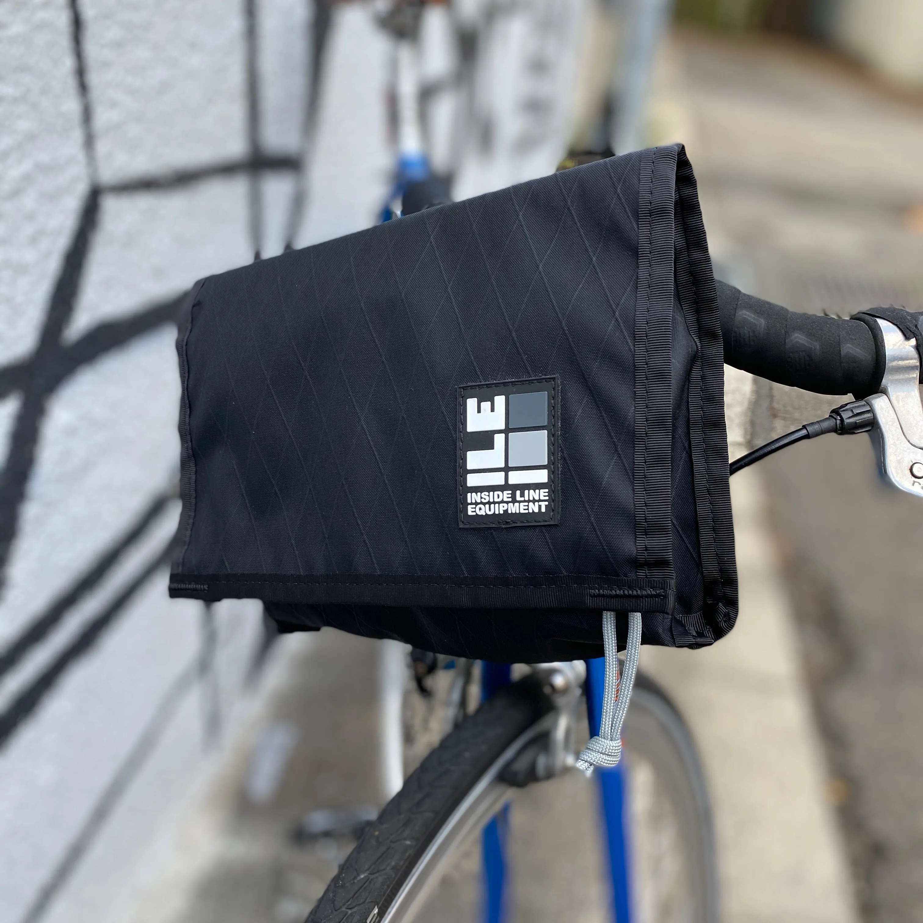 INSIDE LINE EQUIPMENT Aero Handlebar Bag - Black XPAC