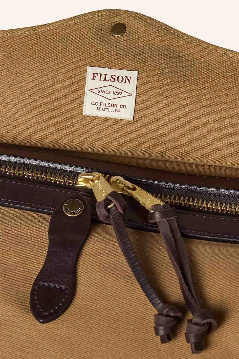 MEDIUM DUFFLE BAG Tan