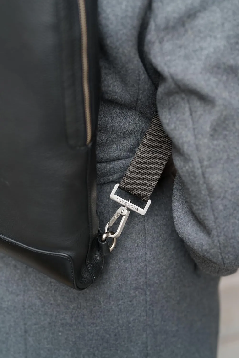 Moleskine Backpack, 15-Inch Laptop Storage, Business Backpack, Classic, Leather, Device Bag, Vertical Type, Black