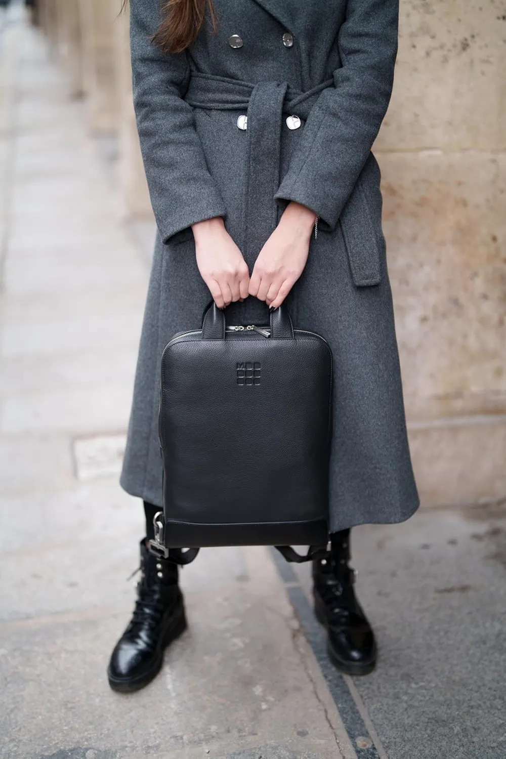 Moleskine Backpack, 15-Inch Laptop Storage, Business Backpack, Classic, Leather, Device Bag, Vertical Type, Black