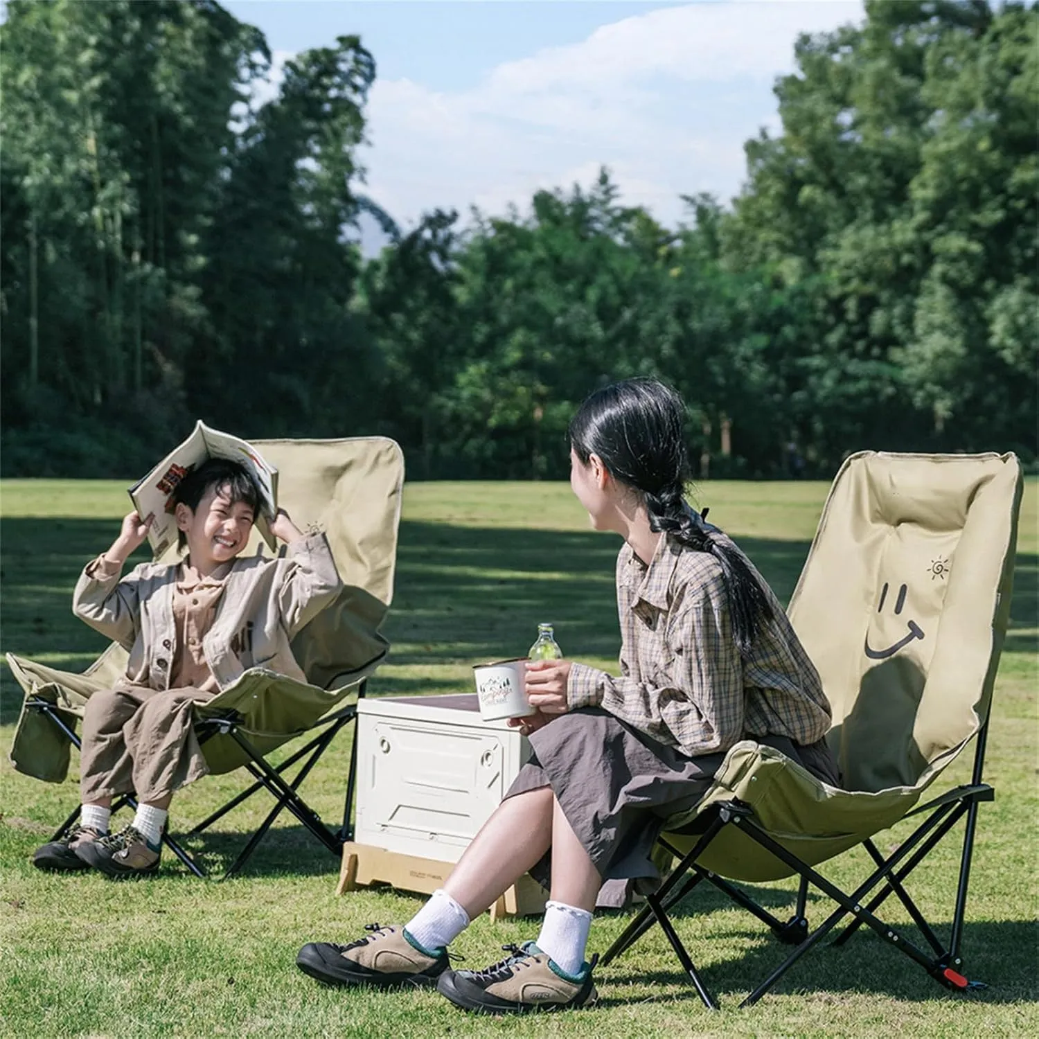 Oversized Padded Camping Chair,Folding,Large Camp Lounge Chairs for Outdoor,Portable,with Cup Holder for Camping,Picnic, Family Road Trip White