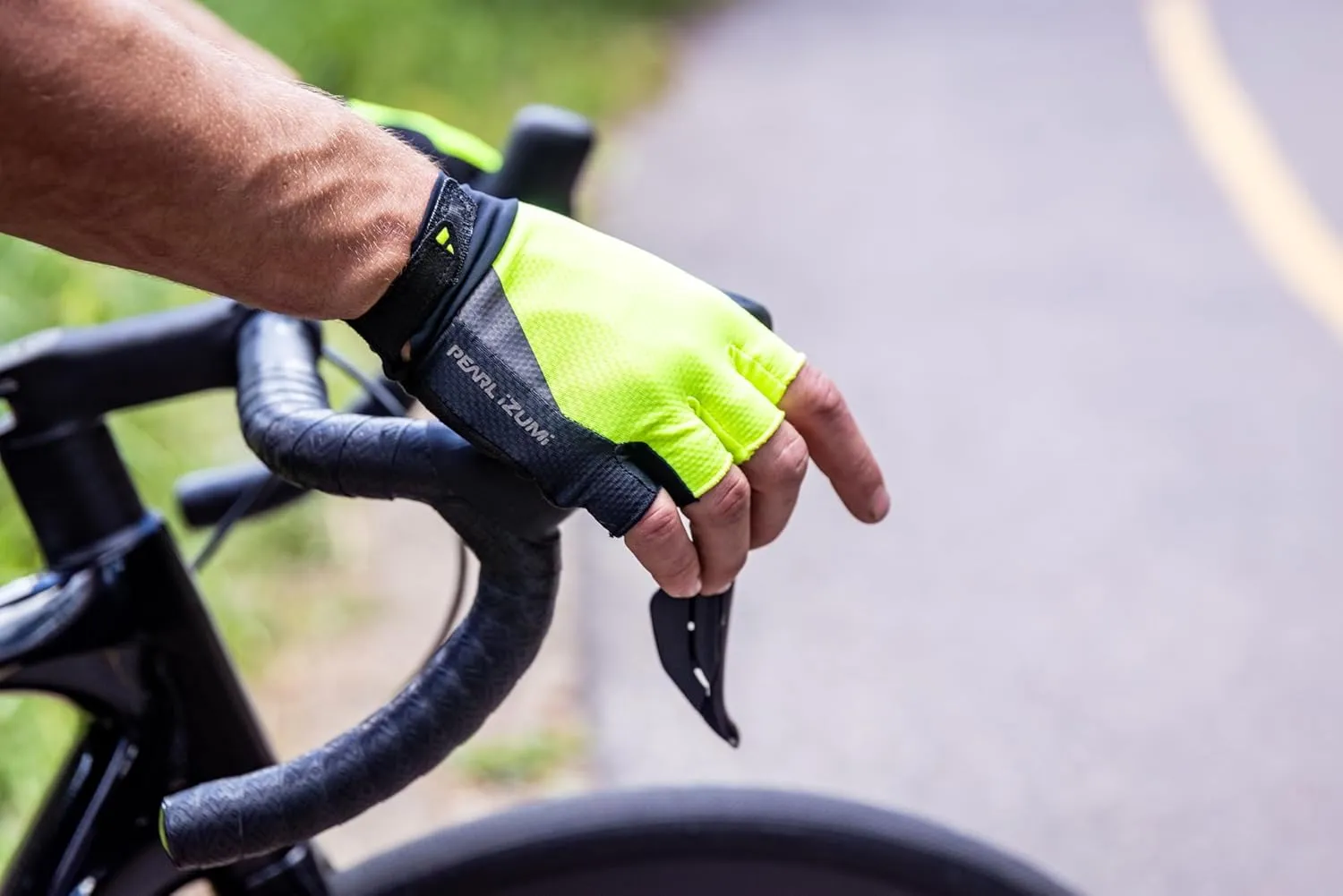PEARL IZUMI Elite Gel Bike Gloves for Men Cycling, Gloves with Gel Padding for Comfort and Grip, Black