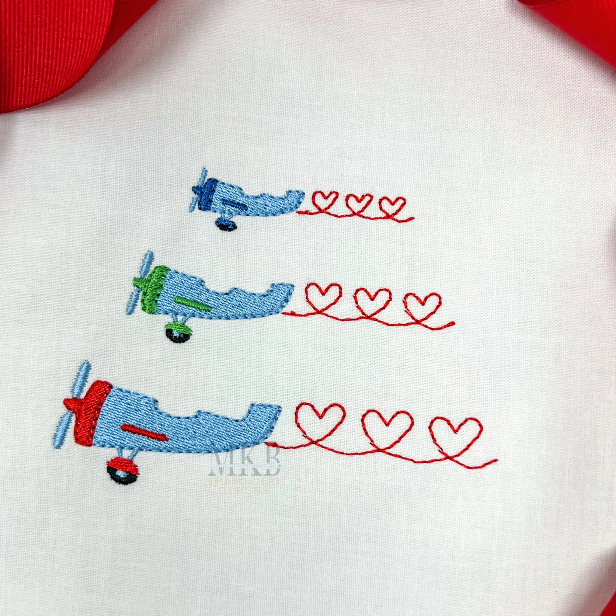 Plane with Heart Banner, Valentine's Day Airplane,  Mini Fill Stitch and Bean Stitch Machine Embroidery Design File