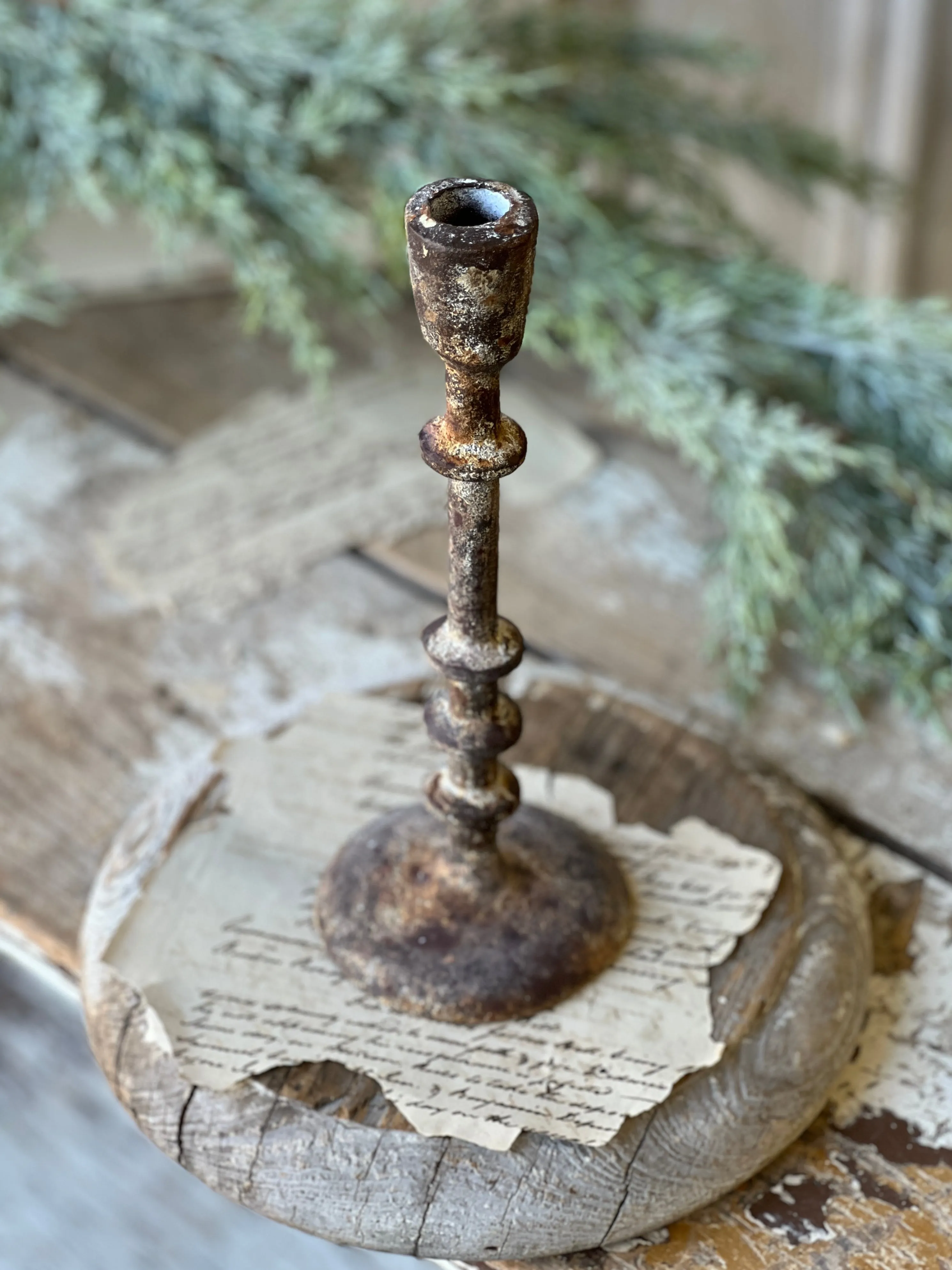 Sahara Taper Holder | 10"