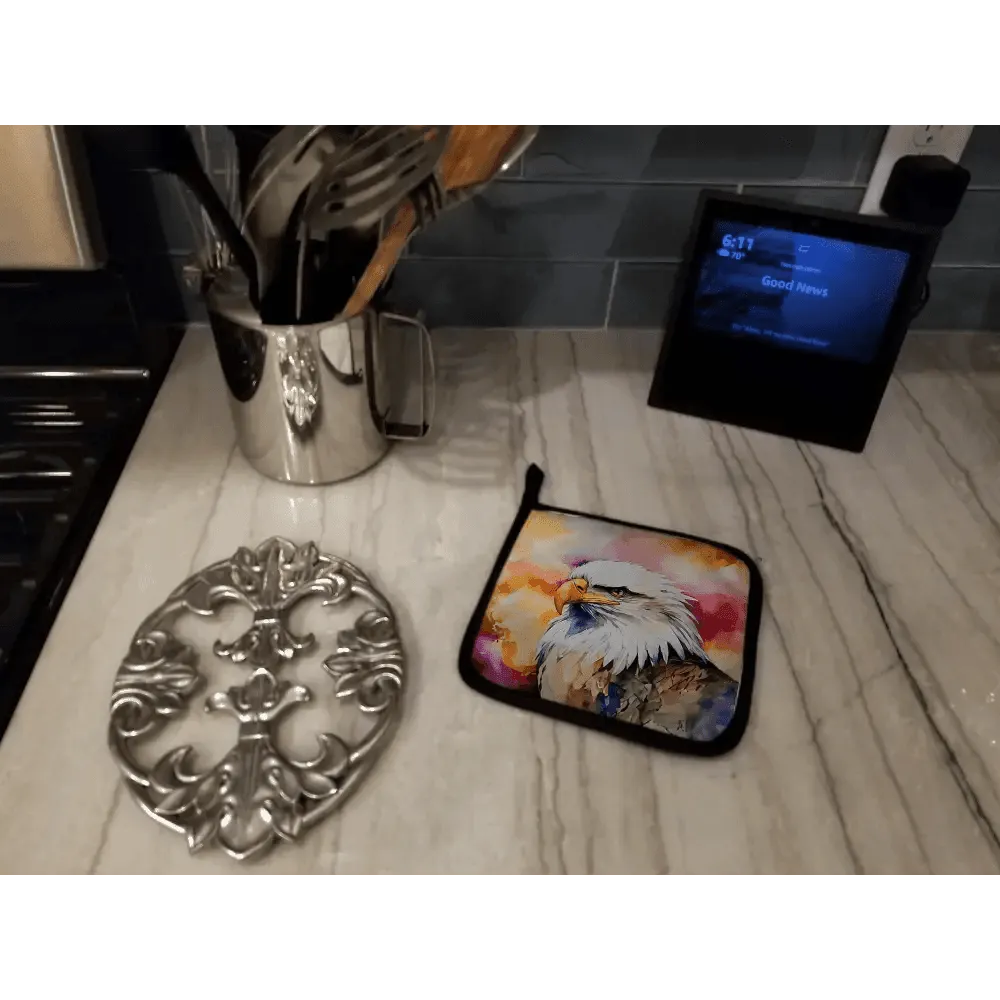 Soaring Eagle Pot Holders: Grab Yours Now! Elevate your kitchen decor with the Eagle pot holder, a stunning blend of functionality and patriotic design.