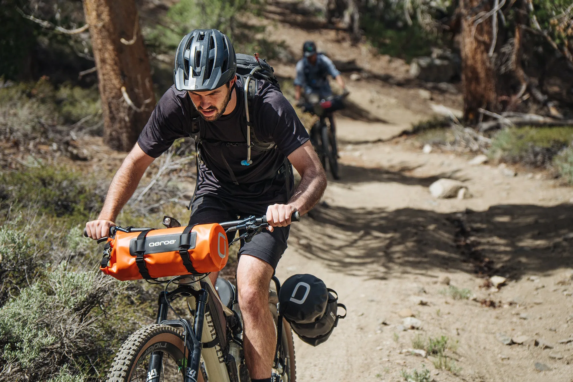 Spider Handlebar Cradle & 8L Dry Bag Combo
