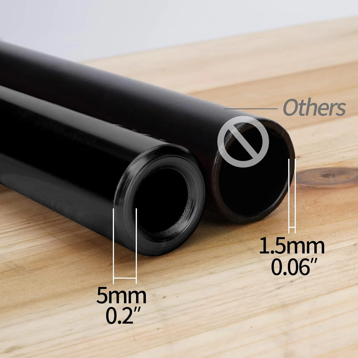 Universal 7/8 Inch 22mm Dirt Bike Handlebars, Upgraded Pit Bike Handlebar with Foam Pad and Anti-slip Handlebar Grips for Motocross CRF YZF KXF KLX RMZ DRZ Pit Dirt Bike ATV Quad - Black