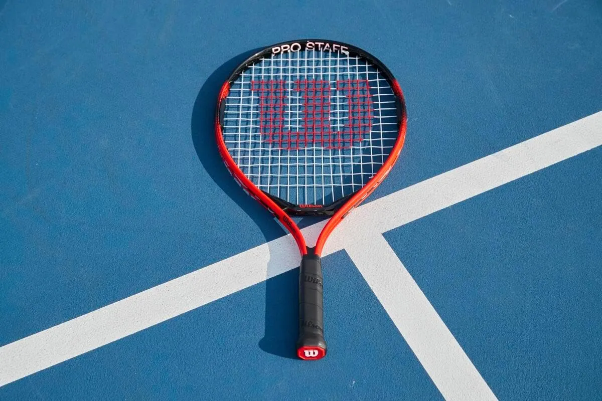 Wilson Pro Staff Precision Jr Tennis Racquet Bundled w a Tennis Bag or Backpack