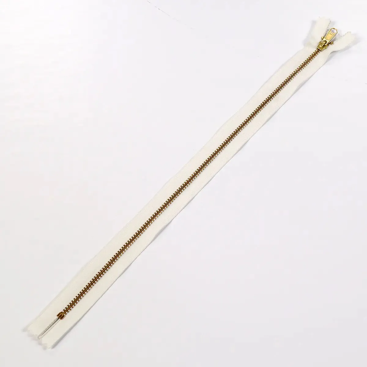 YKK 4.5 Brass Bag Zipper Long Pull 14 Inch