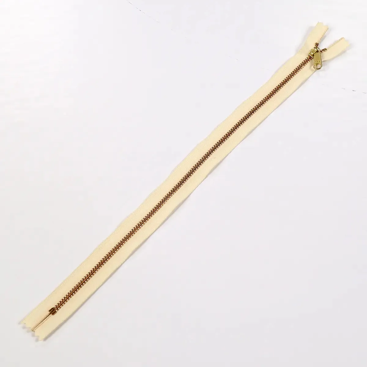 YKK 4.5 Brass Bag Zipper Long Pull 14 Inch