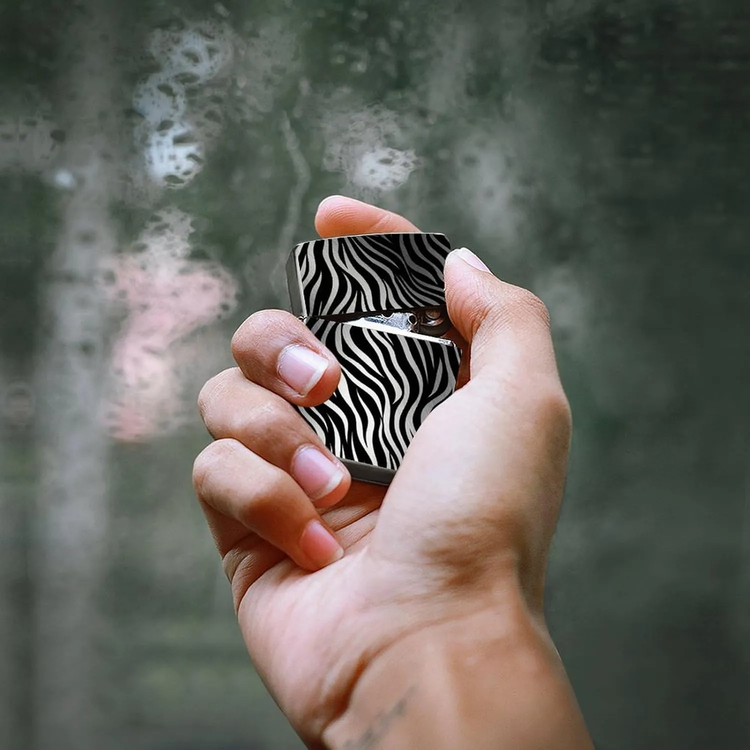 Zebra PrintLighter Case Waterproof Lighter Sleeve Lighters Protective Cover with Graffiti Design